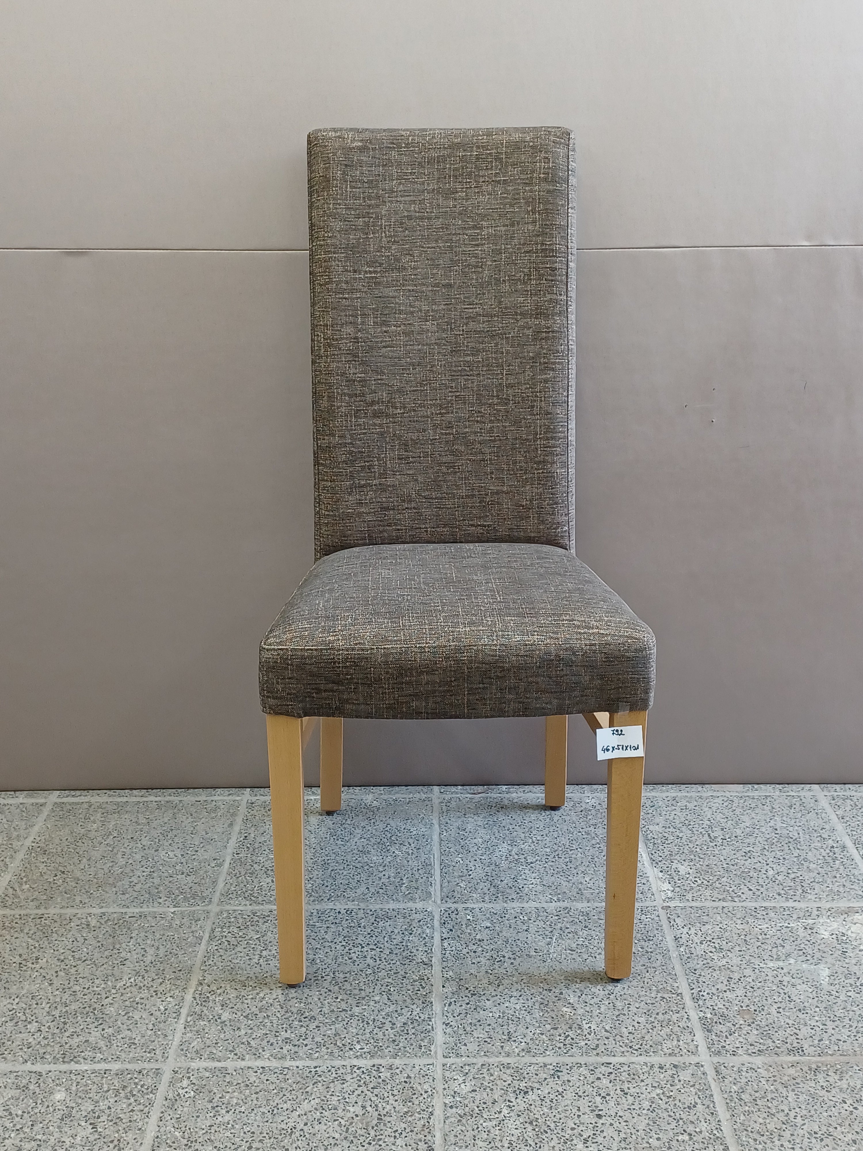 1792 Stuhl hoch
